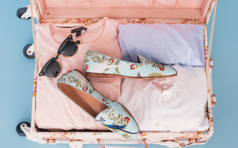 Fashion Essentials for a Stylish Weekend Getaway