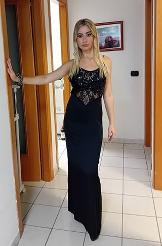 SLIPDRESS IN SATIN AND LACE FABRICS